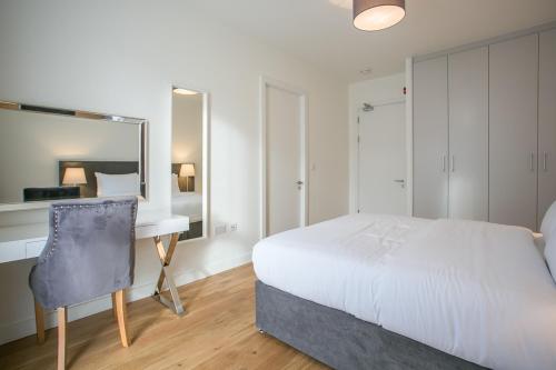 Grand Canal Square Apartments