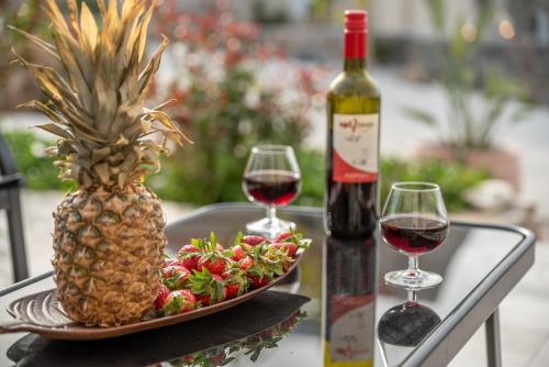 Exterior view, Pink Sand Villas in Innachori