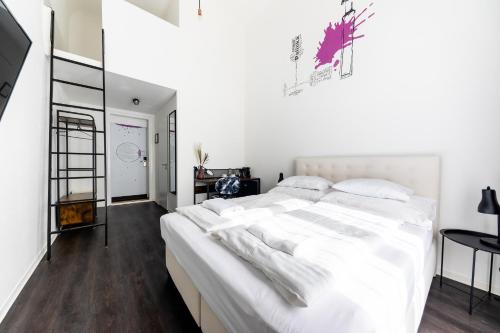Adagio Hostel 2.0 Basilica - image 2