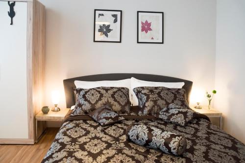 One-Bedroom Apartment image 4