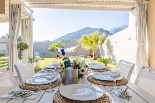 Balcony/terrace, Konstantinos Villa in Makris Gialos
