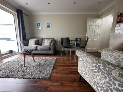 Apartment - Split Level image 2