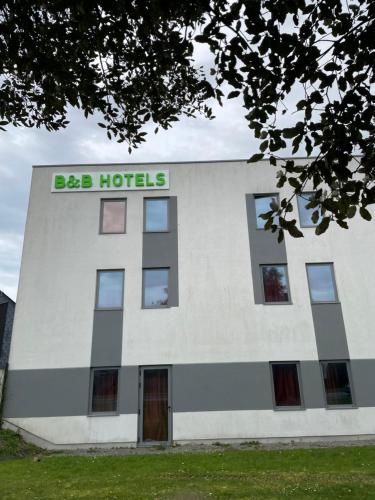 B&B HOTEL Laval Ouest