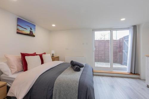 Central Windsor Modern Garden Flat, Walk 2 Sights - By Tempstay, Windsor (Foto 8)