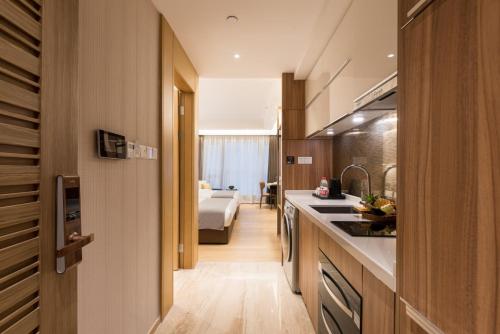 주방, Doria Home International Apartment -Guangzhou Huijin IFC Keyun Road Metro Branch-Canton Fair Free Sh in 톈허 구