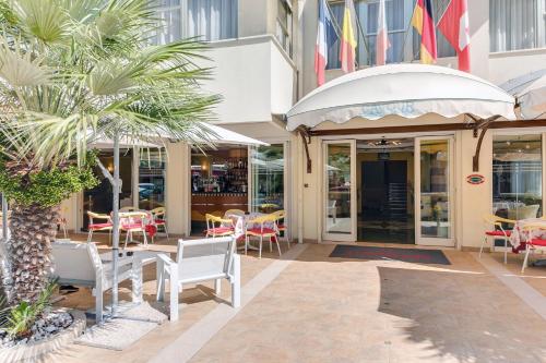 Hotel Cavour 5