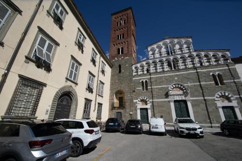 Venus Luxury Apartment in Center Town - image 5