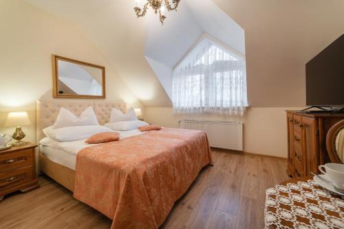 Pensjonat & Restauracja Admirał - image 14