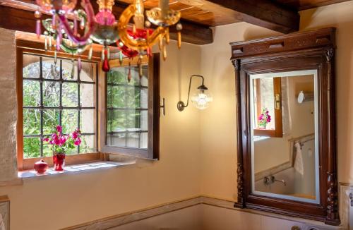 Bathroom, Nassibe Estate in Kouloukonas