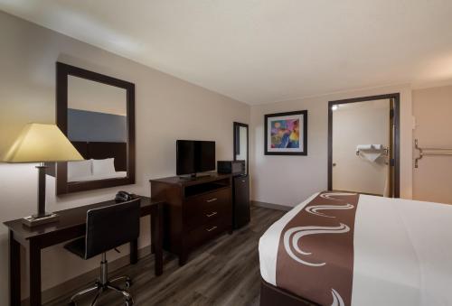 Quality Inn & Suites Round Rock