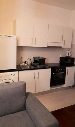 Cocina, Charming House in Funchal with Sea View in Funchal