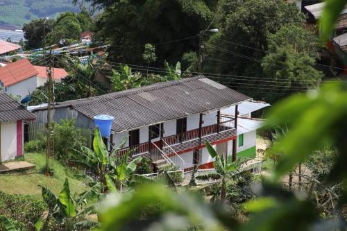 Finca Las Orquídeas, Vereda el Madroño