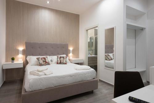 Blanc Rooms