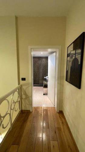 60° Bs BLLOK~City Center Comfort*, Tirana (photo 7)