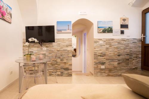  Le Stanze di Maria-Ingresso Autonomo Maria´s Rooms-Indipendent Entrance in Giovinazzo