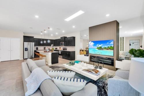 Kitchen, Many Themes For Everyone 10 Huge Bedrooms! villa in Hunters Creek