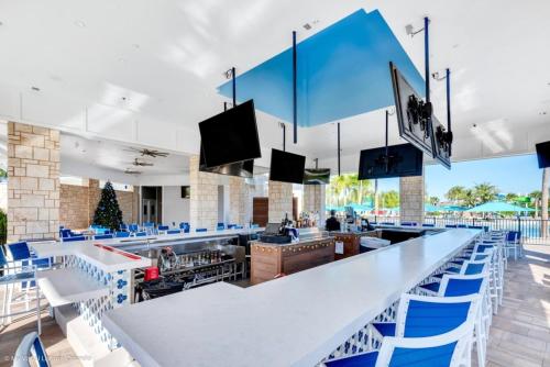 Bar/lounge, Many Themes For Everyone 10 Huge Bedrooms! villa in Hunters Creek