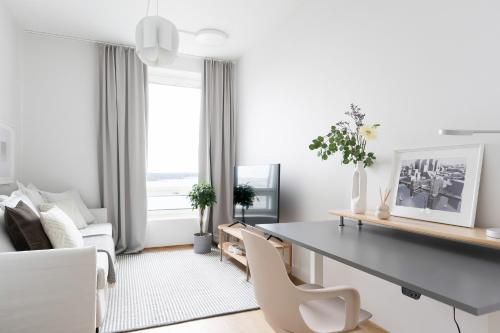 Luxury penthouse with stunning sea views & private sauna, Helsinki (Foto 10)