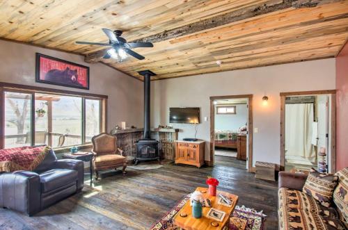 Lovely Livingston Loft with Mountain and River Views! - image 6