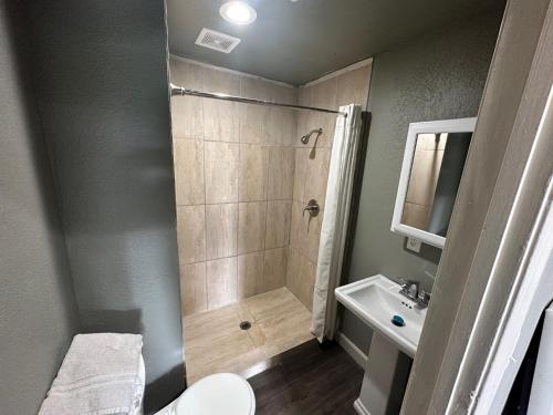 Mountain Trail Lodge and Vacation Rentals