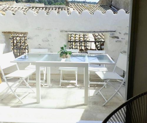 Maison Centre Historique Bize Minervois + Terrasse in Bize-Minervois
