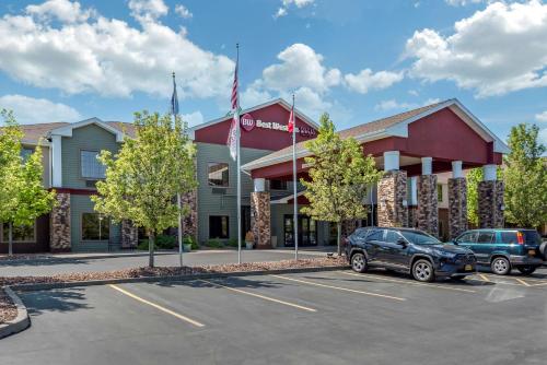 Best Western Plus Victor Inn & Suites