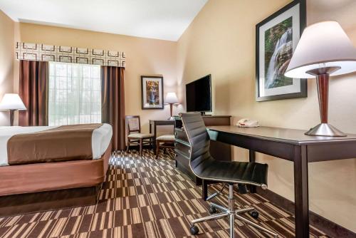 Best Western Plus Victor Inn & Suites