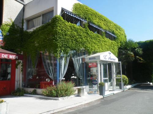 . Hôtel de L'Avenue