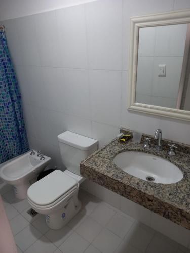 TU REFUGIO 2 - Departamentos en PLENO CENTRO. 2 A 7 PAX, Santiago del Estero (foto 5)