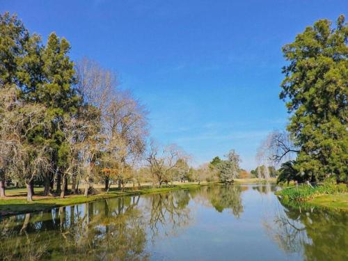 Casa con piscina privada climatizada e iluminada en exclusivo Golf Country Club Campo de Golf de 18 hoyos Piscina cubierta climatiza del club Canchas de futbol y tenis profesionales iluminadas Recreación Infantil Market y todo tipo de servicios, Buenos Aires (photo 4)