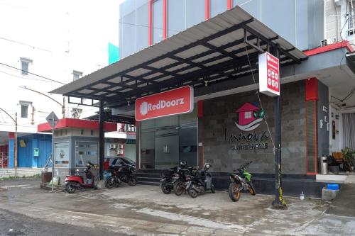 RedDoorz near Taman Pantai Alam Indah Tegal