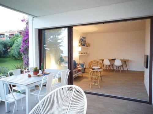 Apartamento Reformado en Aiguablava con Terraza - ES-226-32 - image 4