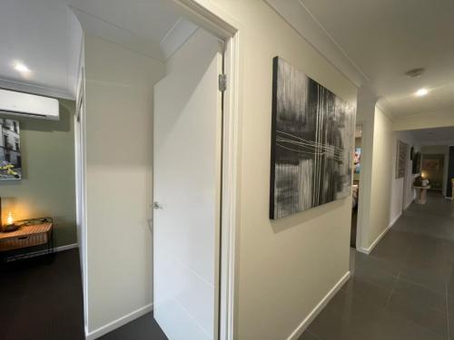 Létesítmények, Royal Romanesque holiday house in Dakabin in Kallangur