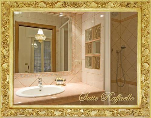 B&B Babri Simim Taj - image 3
