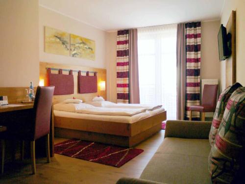 1 queen bed