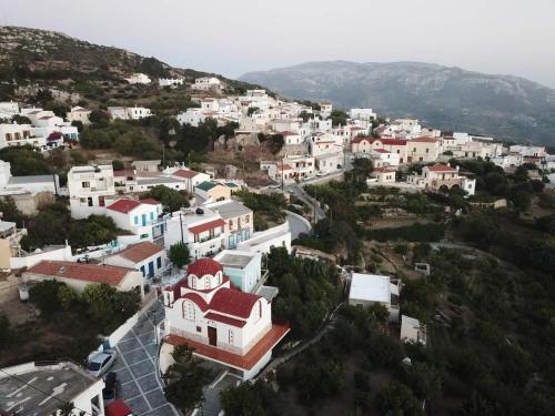 Rock house at Piles village Karpathos - Πέτρινο σπίτι στο χωριό Πυλές Κάρπαθος