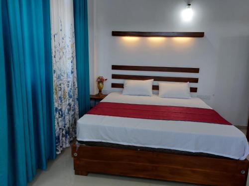 Deluxe Double Room (2 Adults + 1 Child) image 5