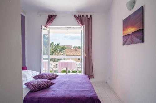 LaidBack Apartments - image 7
