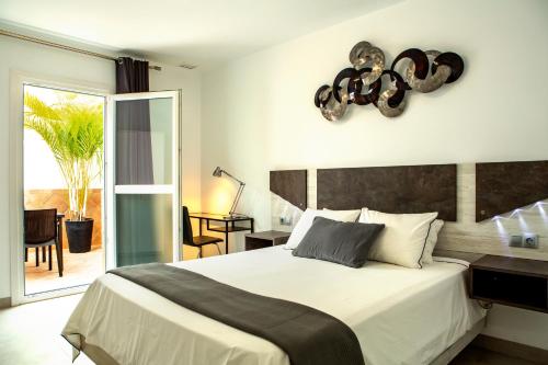 3 bedrooms, 3 beds