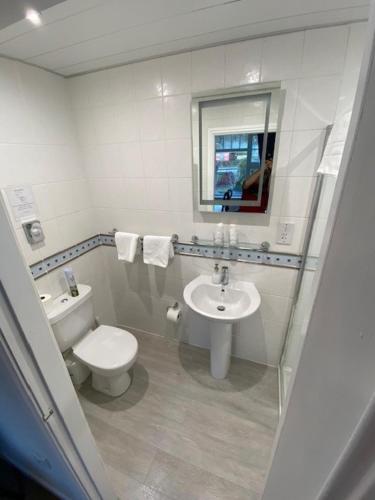 Meadowcroft Guest House Meadowcroft Guest House