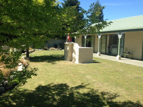 Pinegrove Cottage — Photo 2