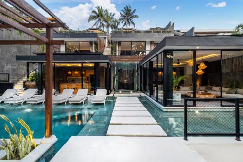 The Waterfall Jungle Villa by BaliSuperHost
