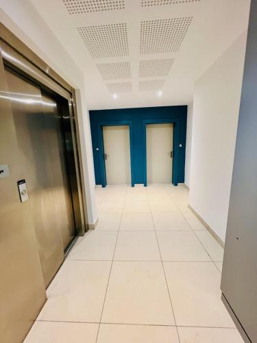 Villa Marie 1 - Superbe appartement climatise 2 chambres Vue Mer in Le Grau-du-Roi