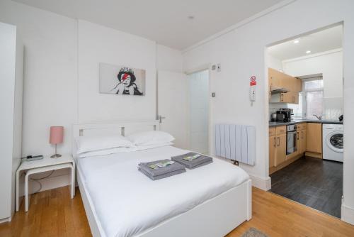 Private Studio - Wardour Street - Berwick Street, Londýn (fotografie 8)