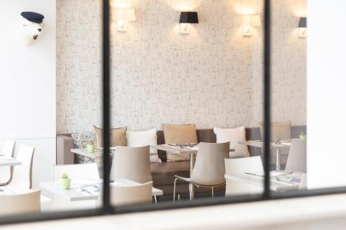 Hotel Made In Louise - image 14