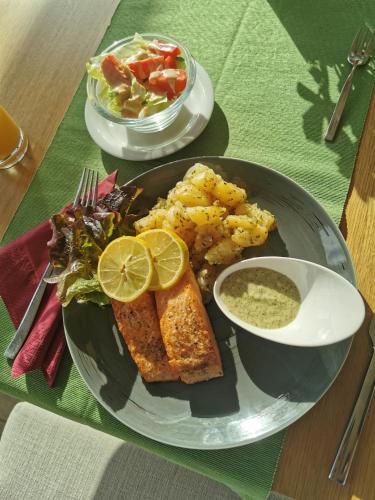 格勒布拉尔坦萨斯塔特宾馆 格勒布拉尔坦萨斯塔特宾馆