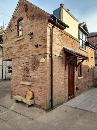 Willow's Cottage in Edwinstowe