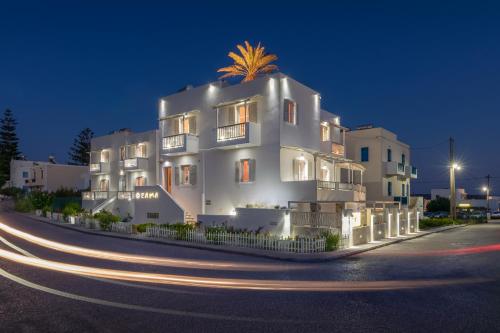 Orama Suites Milos 3
