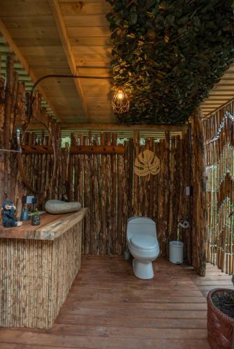 Bathroom, BubbleSky Glamping Guatape in Guatape