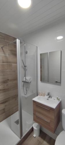 Hotel Beau Rivage - image 6